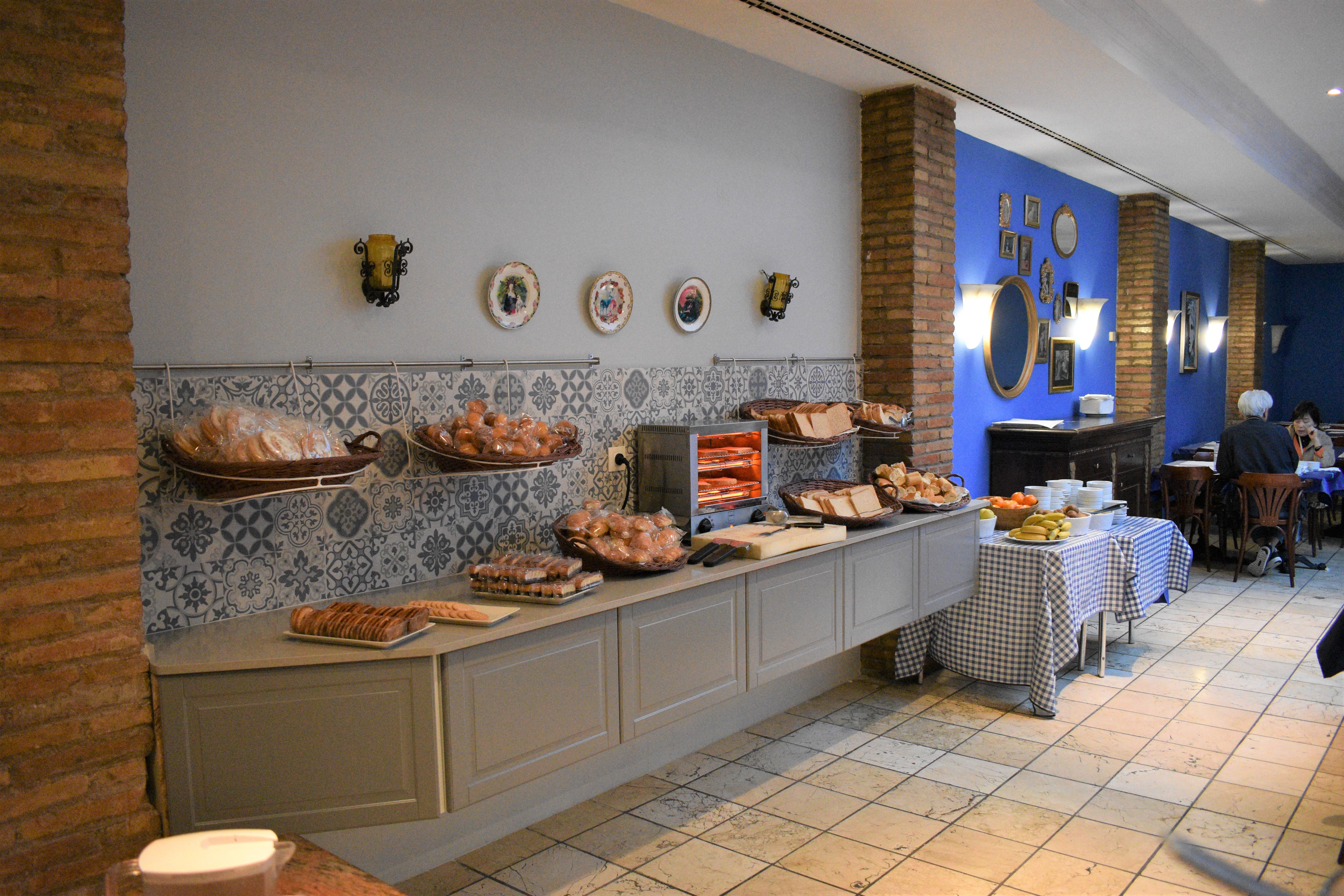 Ramblas Hotel Барселона Екстериор снимка