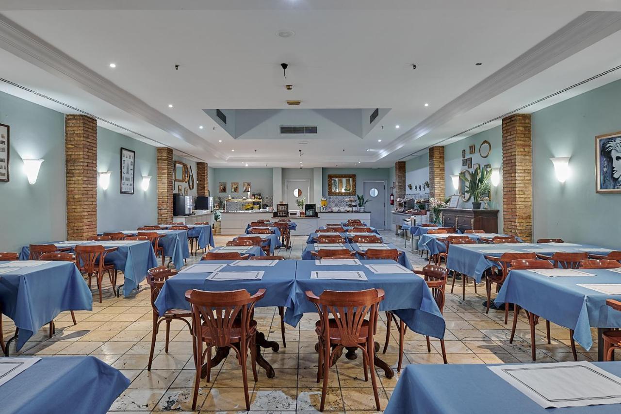 Ramblas Hotel Барселона Екстериор снимка