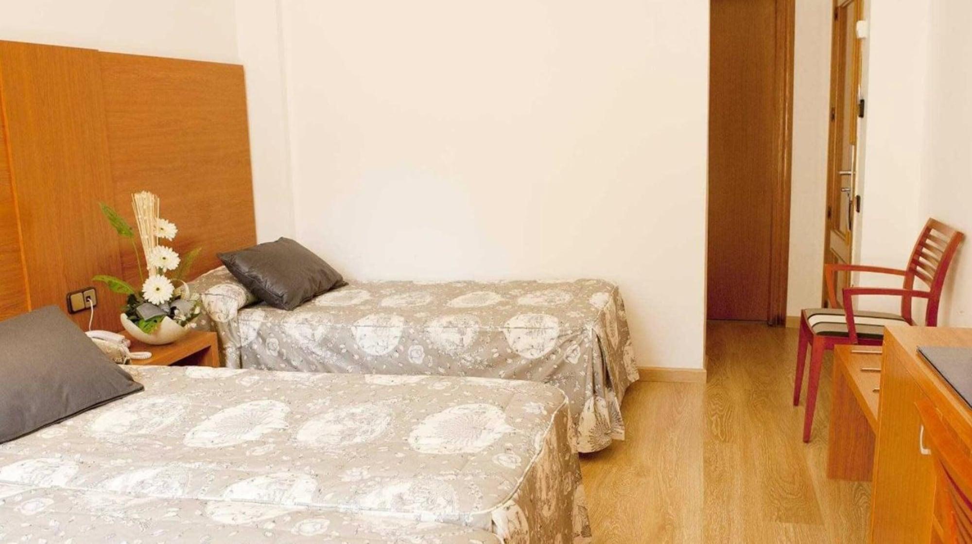 Ramblas Hotel Барселона Екстериор снимка