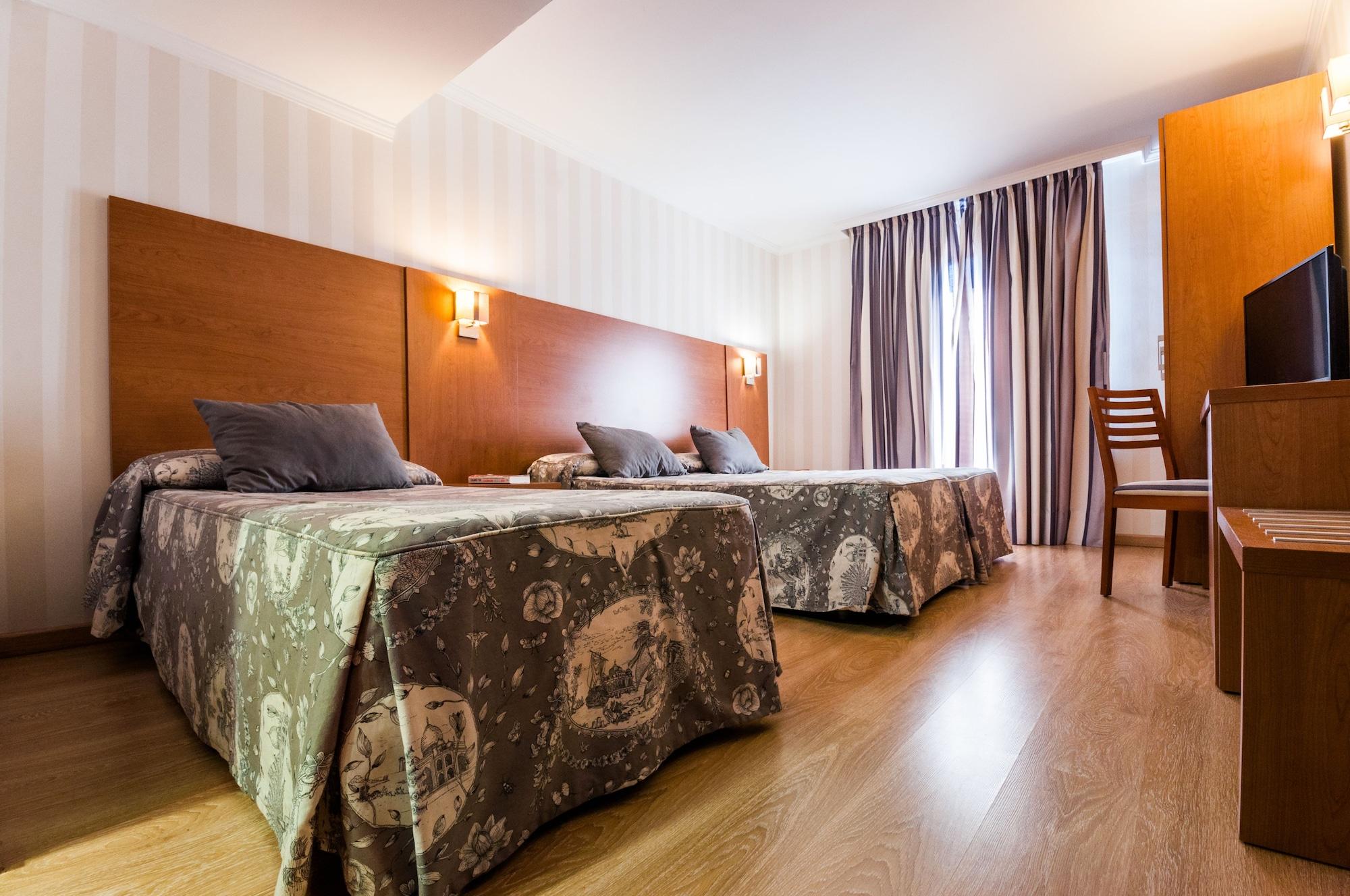 Ramblas Hotel Барселона Екстериор снимка
