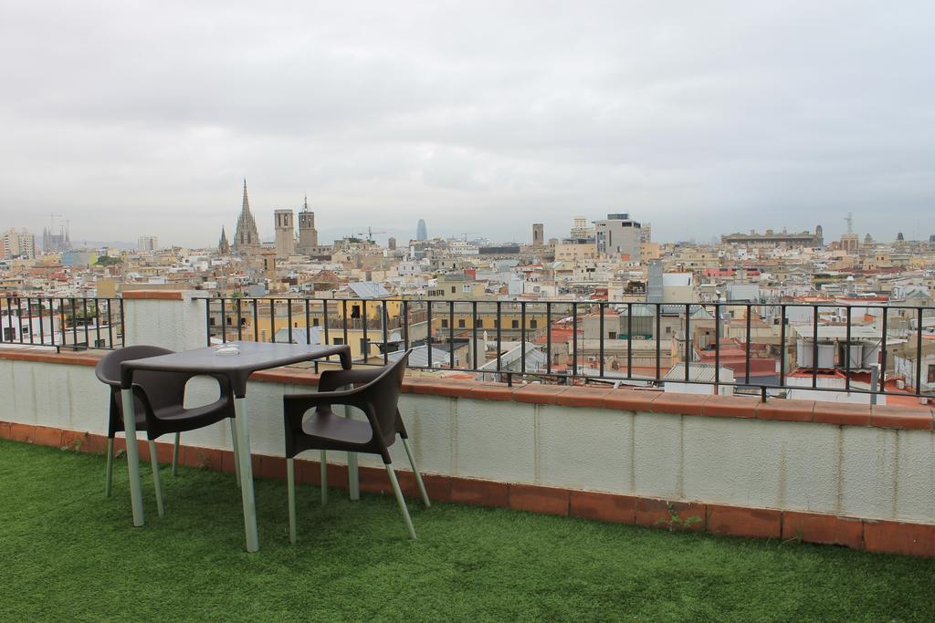 Ramblas Hotel Барселона Екстериор снимка